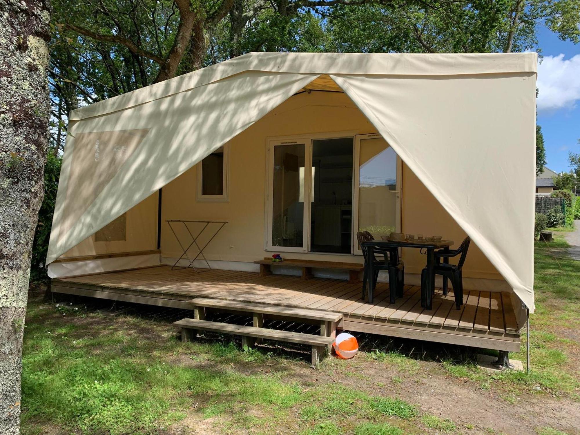 Camping De L'Etang Du Pays Blanc ゲランド エクステリア 写真