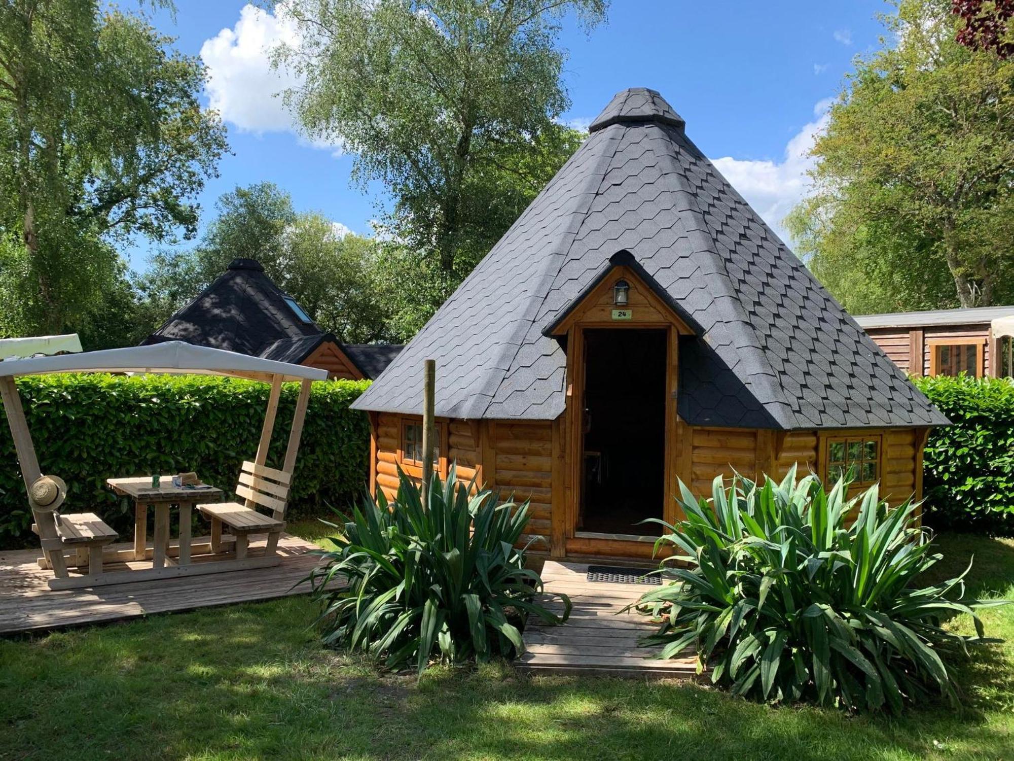Camping De L'Etang Du Pays Blanc ゲランド エクステリア 写真